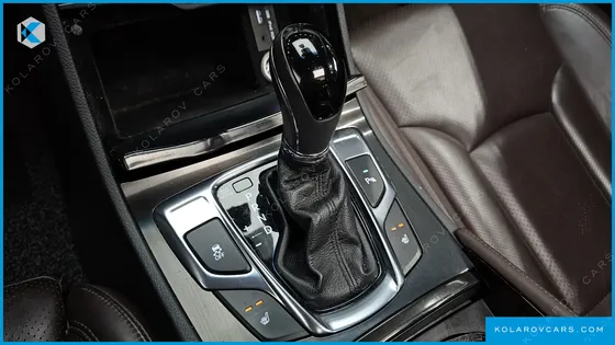 HYUNDAI GRANDEUR HG240 MODERN