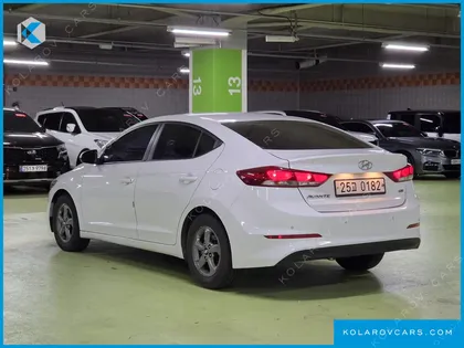HYUNDAI ELANTRA (AVANTE) 1.6 GDI SMART
