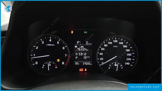 HYUNDAI ELANTRA (AVANTE) 1.6 LPI STYLE (RENTAL CAR)