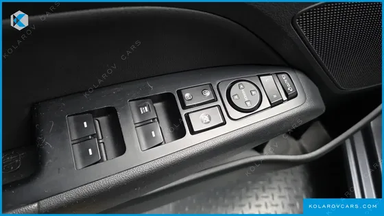 HYUNDAI ELANTRA (AVANTE) 1.6 LPI STYLE (RENTAL CAR)