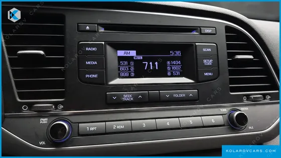 HYUNDAI ELANTRA (AVANTE) 1.6 LPI STYLE (RENTAL CAR)