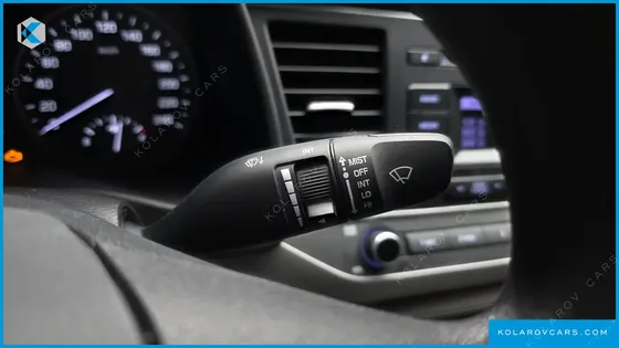 HYUNDAI ELANTRA (AVANTE) 1.6 LPI STYLE (RENTAL CAR)