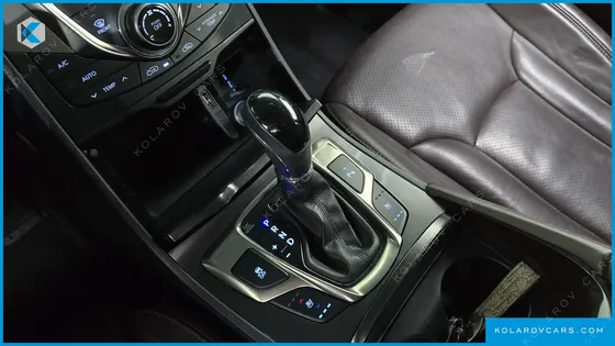 HYUNDAI GRANDEUR HG300 PREMIUM