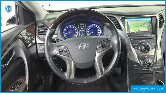 HYUNDAI GRANDEUR HG300 PREMIUM