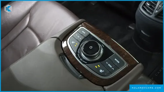 HYUNDAI GRANDEUR HG300 PREMIUM