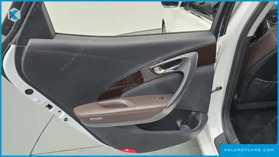 HYUNDAI GRANDEUR HG300 PREMIUM
