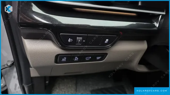 KIA CARNIVAL HEV 9SEATER GRAVITY