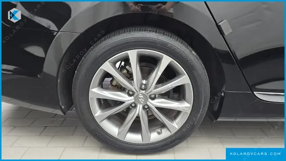 HYUNDAI GRANDEUR HG300 EXCLUSIVE COLLECTION