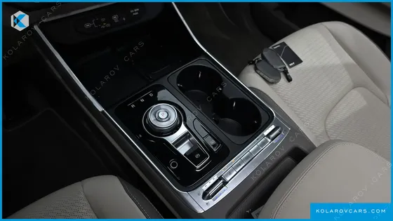 KIA CARNIVAL HEV 7SEATER SIGNATURE