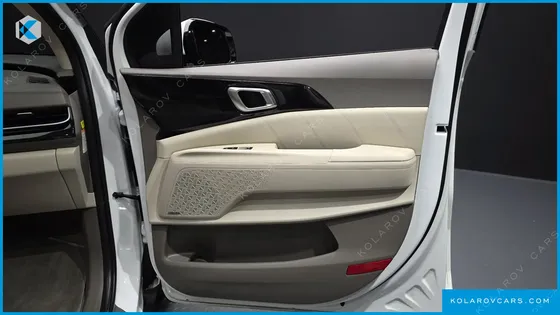 KIA CARNIVAL HEV 7SEATER SIGNATURE