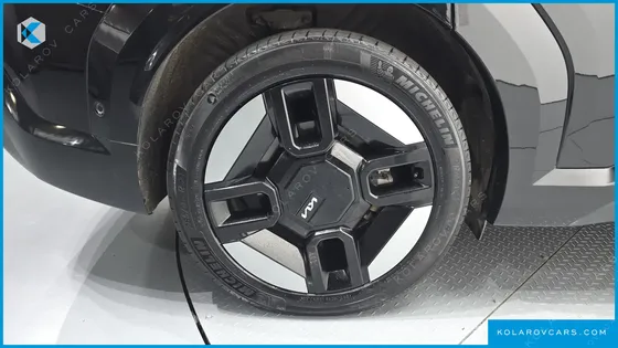 KIA EV9 LONG RANGE 4WD