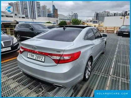 HYUNDAI GRANDEUR HG220 DIESEL PREMIUM