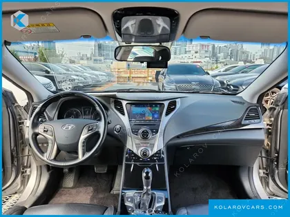 HYUNDAI GRANDEUR HG240 LUXURY