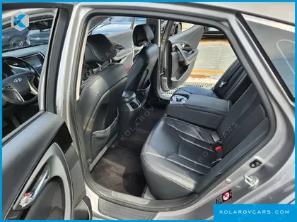 HYUNDAI GRANDEUR HG240 LUXURY