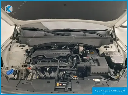 HYUNDAI KONA GASOLINE 2.0 2WD