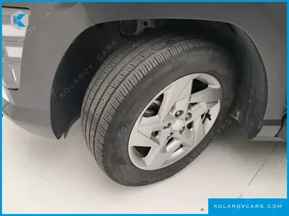 HYUNDAI KONA GASOLINE 2.0 2WD