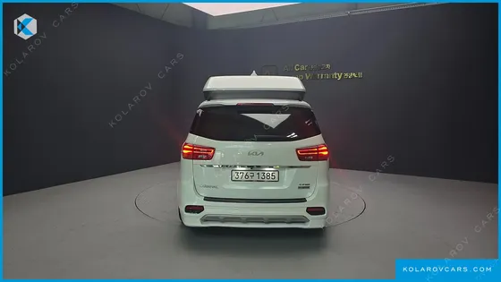 KIA CARNIVAL GASOLINE 9-SEATER HI-LIMOUSINE