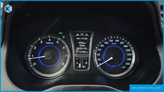 HYUNDAI GRANDEUR HG240 MODERN