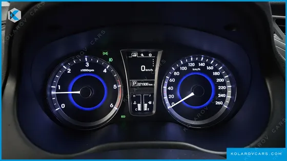 HYUNDAI GRANDEUR HG220 DIESEL MODERN COLLECTION