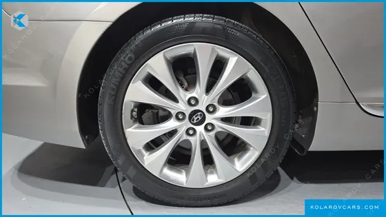 HYUNDAI GRANDEUR HG300 ROYAL
