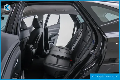 HYUNDAI TUCSON DIESEL 2.0 2WD