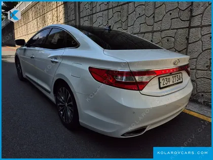 HYUNDAI GRANDEUR HG240 MODERN
