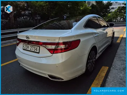HYUNDAI GRANDEUR HG240 MODERN