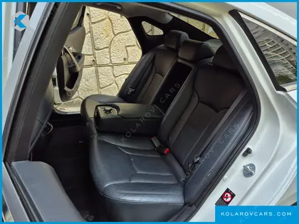 HYUNDAI GRANDEUR HG240 MODERN