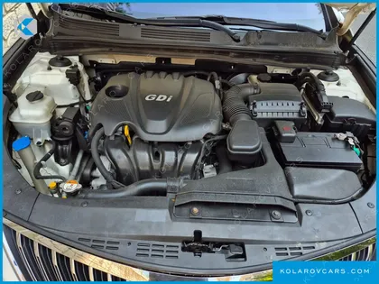 HYUNDAI GRANDEUR HG240 MODERN