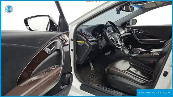 HYUNDAI GRANDEUR HG220 DIESEL PREMIUM