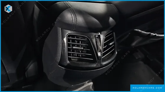 HYUNDAI GRANDEUR HG300 ROYAL