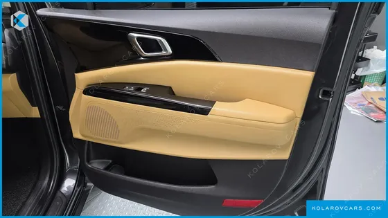 KIA CARNIVAL DIESEL 9-SEATER NOBLESSE