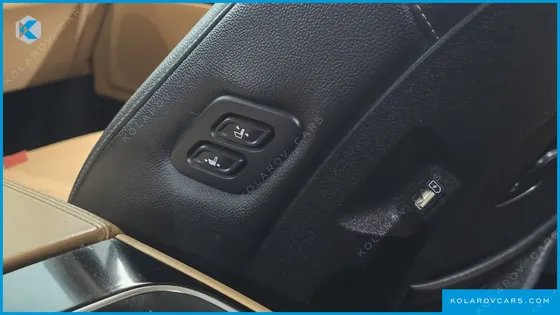 KIA CARNIVAL DIESEL 9-SEATER NOBLESSE