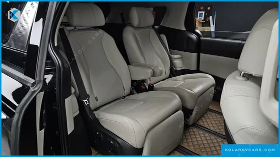 KIA CARNIVAL DIESEL 7-SEATER NOBLESSE