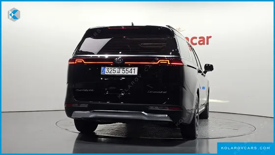 KIA CARNIVAL GASOLINE 7-SEATER SIGNATURE