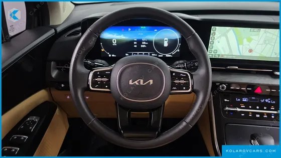 KIA CARNIVAL GASOLINE 9-SEATER PRESTIGE