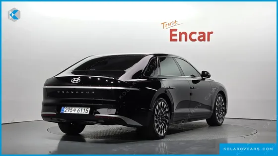 HYUNDAI GRANDEUR 2.5 GASOLINE  2WD