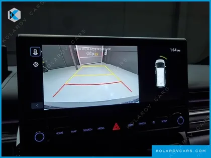 HYUNDAI STARIA EV LOUNGE 11-SEATER