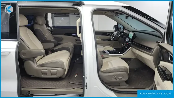 KIA CARNIVAL DIESEL 7-SEATER SIGNATURE