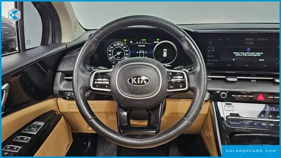 KIA CARNIVAL DIESEL 9-SEATER NOBLESSE