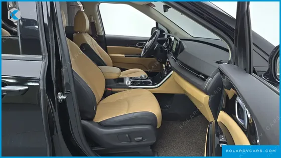 KIA CARNIVAL DIESEL 9-SEATER NOBLESSE