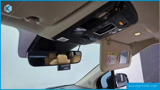 KIA CARNIVAL GASOLINE 9-SEATER SIGNATURE