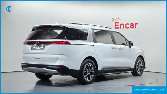 KIA CARNIVAL GASOLINE 9-SEATER PRESTIGE
