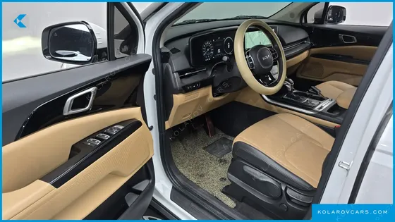 KIA CARNIVAL GASOLINE 9-SEATER PRESTIGE