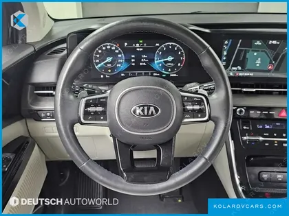 KIA CARNIVAL GASOLINE 9-SEATER NOBLESSE