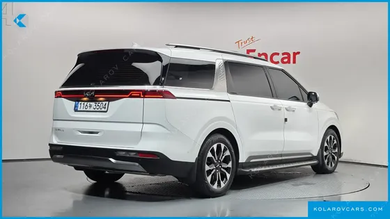 KIA CARNIVAL GASOLINE 7-SEATER NOBLESSE