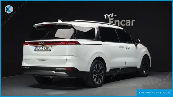 KIA CARNIVAL DIESEL 9-SEATER NOBLESSE