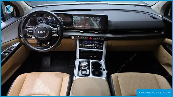 KIA CARNIVAL DIESEL 9-SEATER NOBLESSE