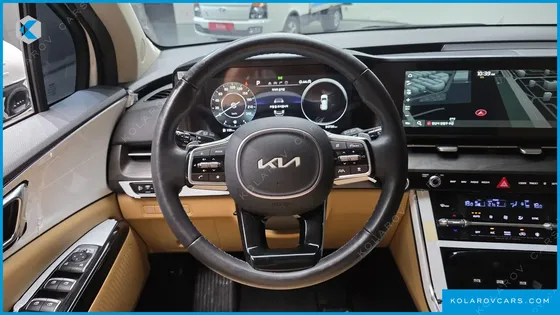 KIA CARNIVAL DIESEL 9-SEATER NOBLESSE