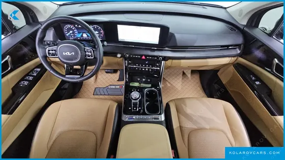 KIA CARNIVAL DIESEL 9-SEATER SIGNATURE